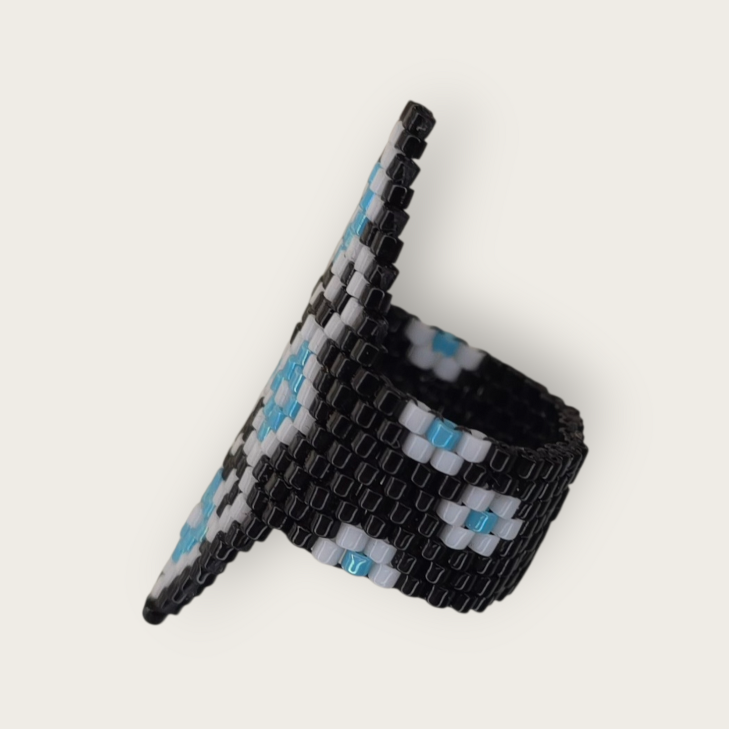 Πολύχρωμα δαχτυλίδια με χάντρες