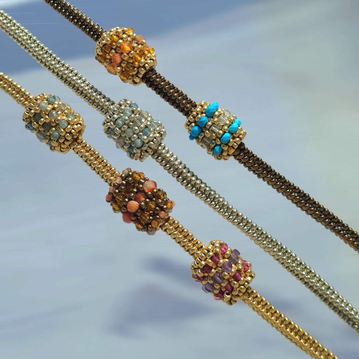 Anhänger aus Karneolbronze