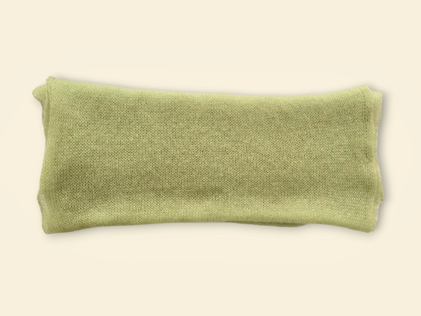Langer, großer Strickschal aus Seidenmohair / Hellgrün-Mint