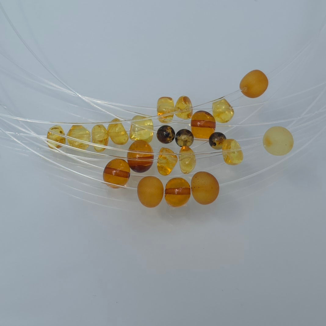 LUMINA Floating Amber Necklace